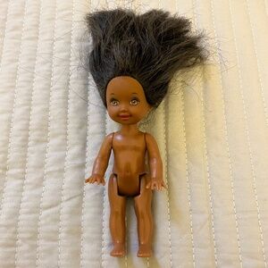 VTG - 1994 Mattel Barbie Bedtime Black Kelly w/Lever Kicking Legs